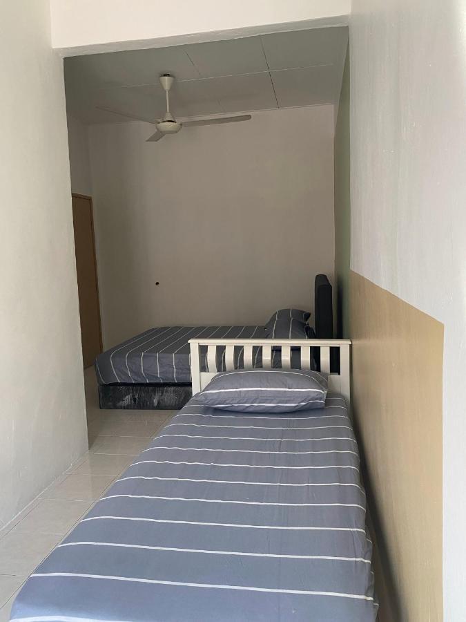 Comfy Sutera Seberang Jaya Villa Kampong Belah Dua Eksteriør billede