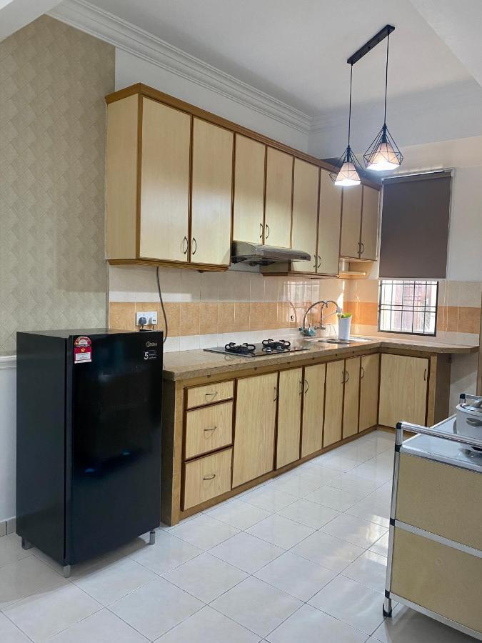 Comfy Sutera Seberang Jaya Villa Kampong Belah Dua Eksteriør billede