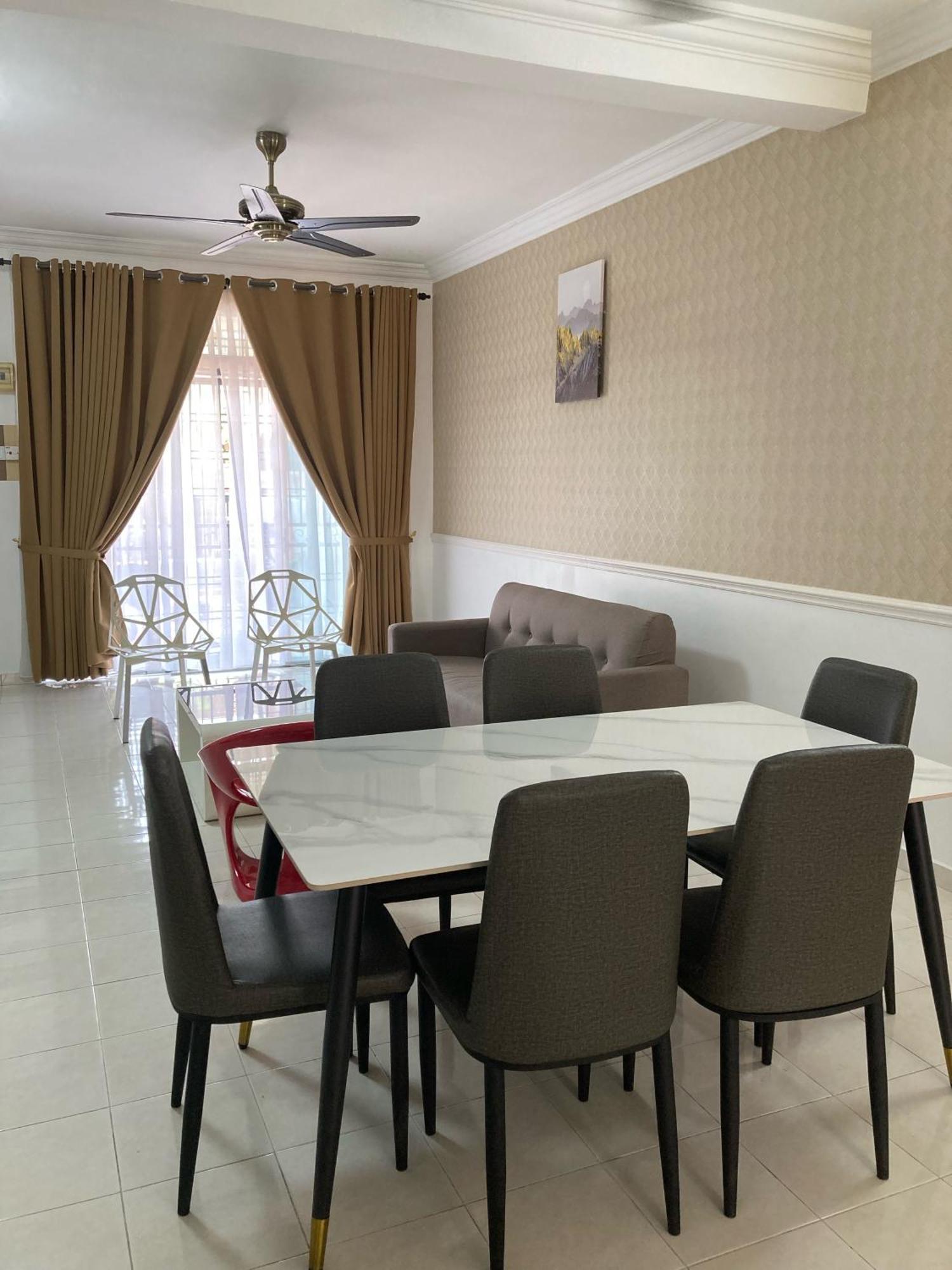 Comfy Sutera Seberang Jaya Villa Kampong Belah Dua Eksteriør billede